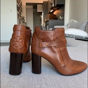 Tory Burch Brown Learher Booties